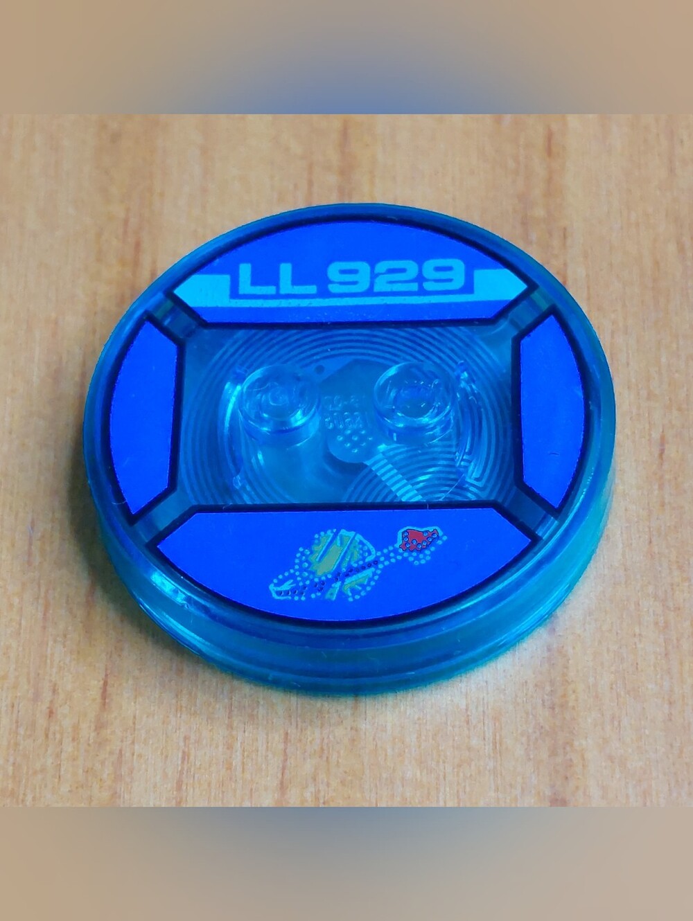 LEGO Dimensions Toy Tag for Benny from The LEGO Movie Fun Pack.